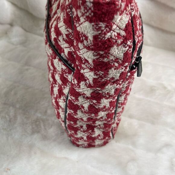 Vera Bradley white and red plaid shoulder bag with black double straps & trims - Picture 6 of 12